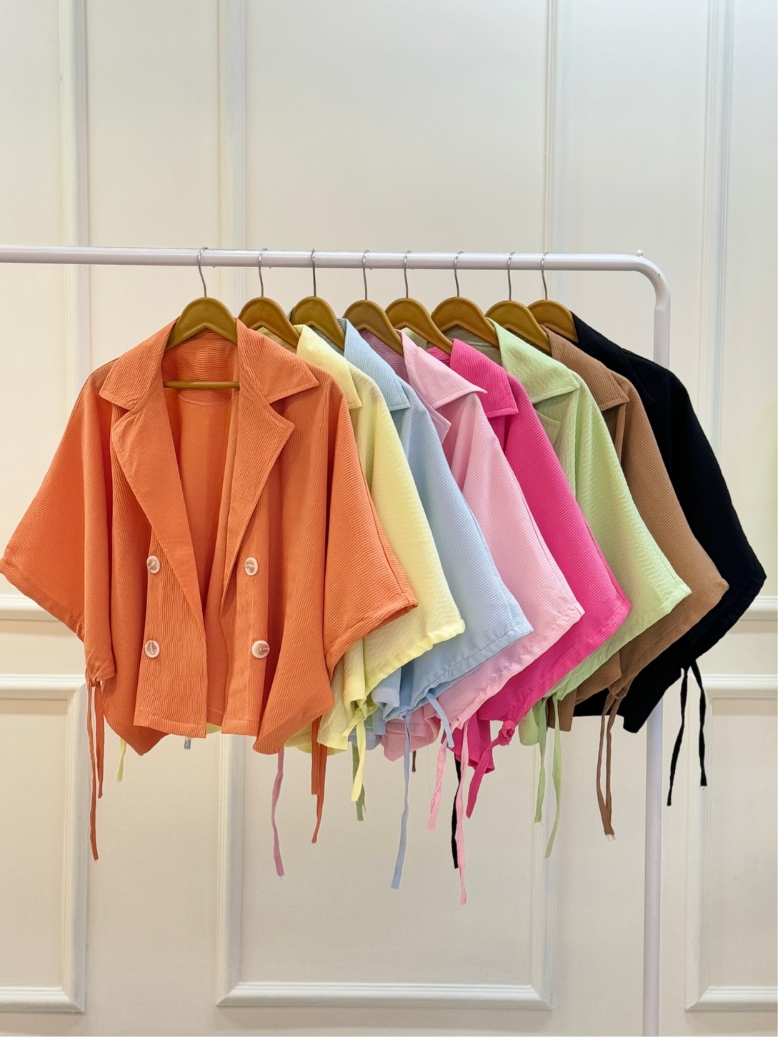 8A92C18E-B271-456E-84E7-DF608B79D89B کت ماهور - Image 1